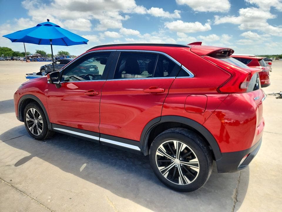 2018 MITSUBISHI ECLIPSE CROSS SE 3