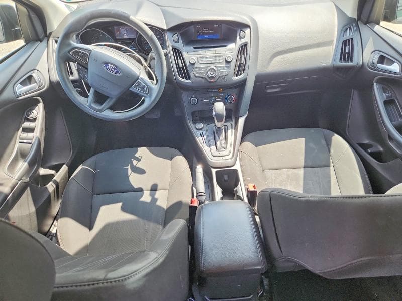 2017 FORD FOCUS SE 8