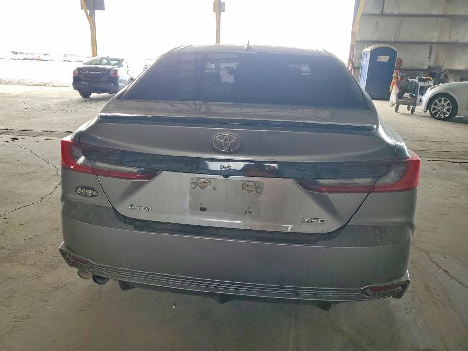 2025 TOYOTA CAMRY XSE 6