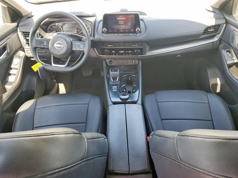 2024 NISSAN ROGUE SV 8