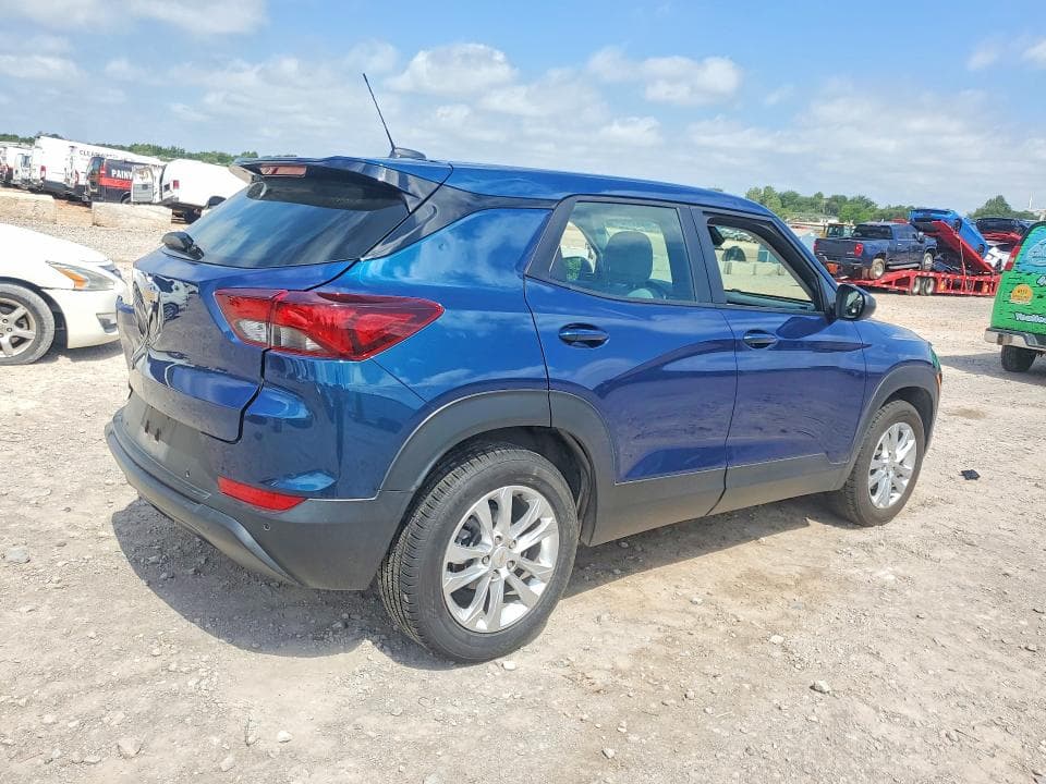 2021 CHEVROLET TRAILBLAZER LS 3