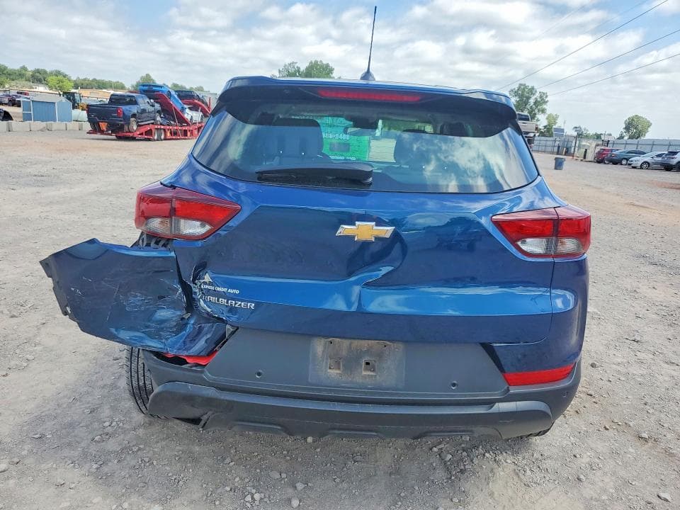 2021 CHEVROLET TRAILBLAZER LS 6