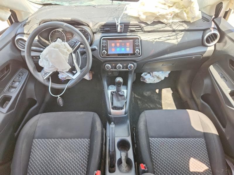 2021 NISSAN VERSA S S 8