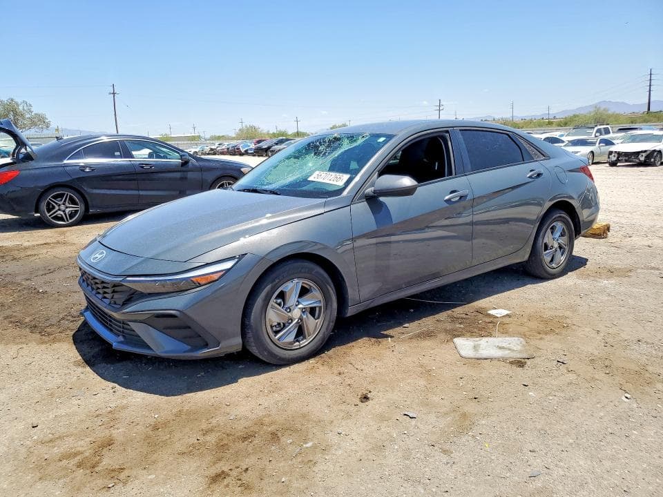 2025 HYUNDAI ELANTRA SE - 1