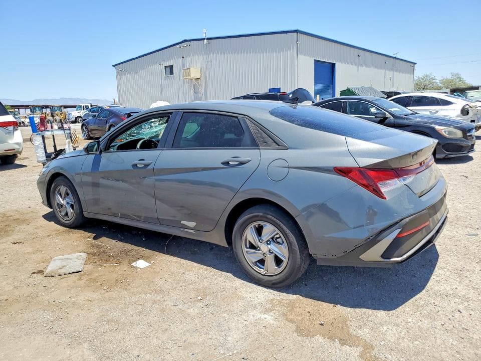 2025 HYUNDAI ELANTRA SE 2