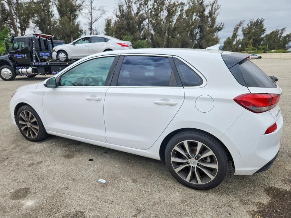 2018 HYUNDAI ELANTRA GT BASE 2