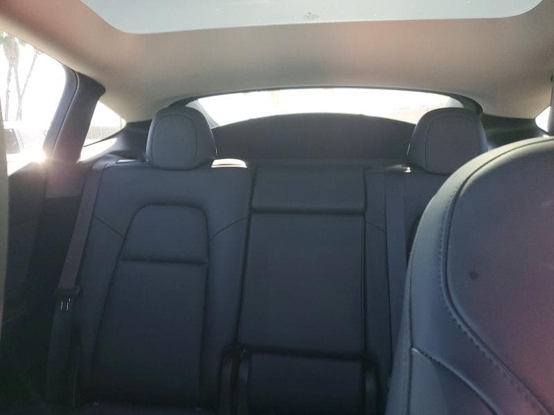 2023 TESLA MODEL Y 10