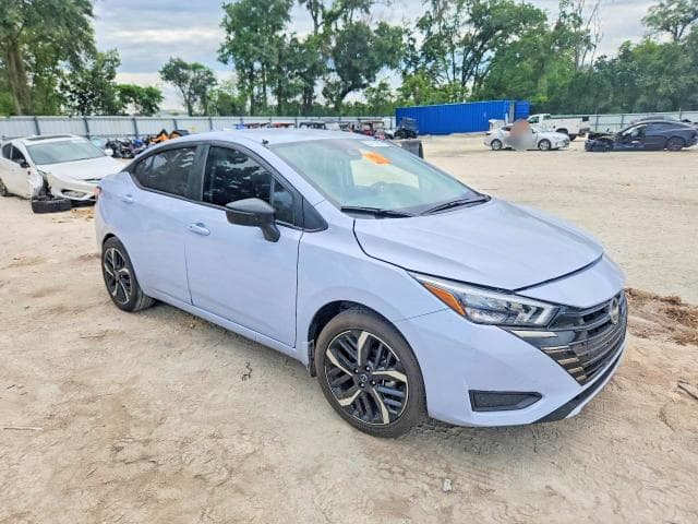 2025 NISSAN VERSA SR 4