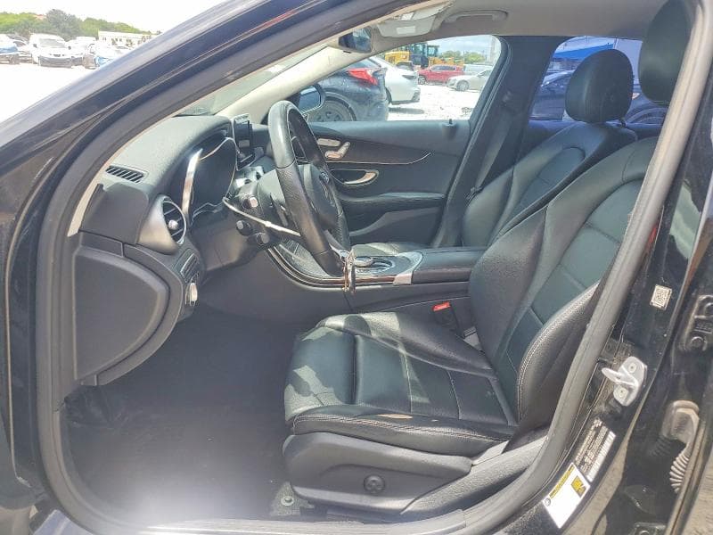 2017 MERCEDES-BENZ C 300 7