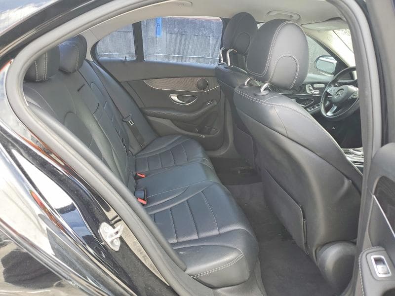 2017 MERCEDES-BENZ C 300 10