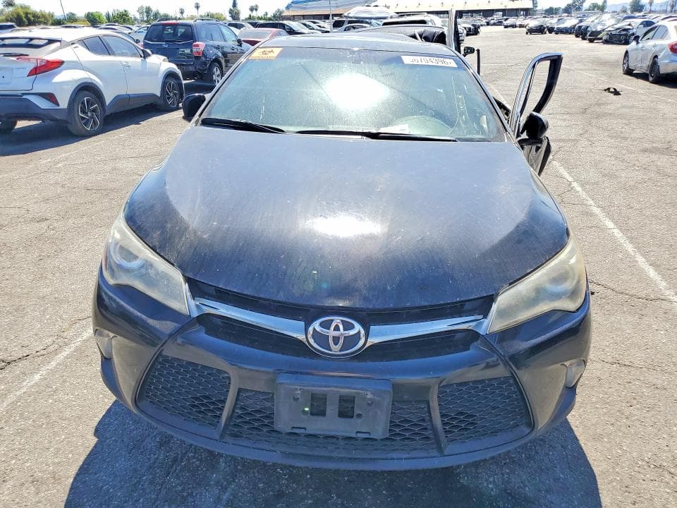 2017 TOYOTA CAMRY SE 5