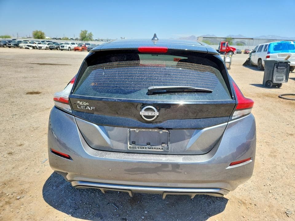 2023 NISSAN LEAF S 6