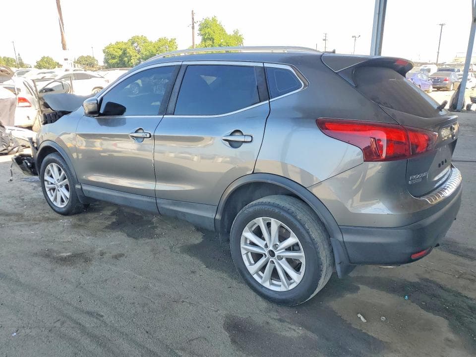 2018 NISSAN ROGUE SPORT SV 2