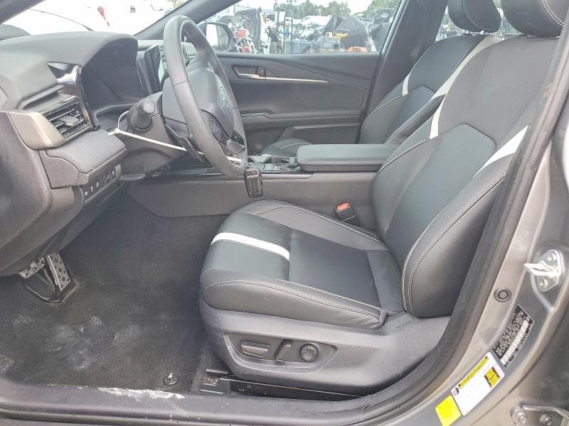2025 TOYOTA CAMRY SE 7