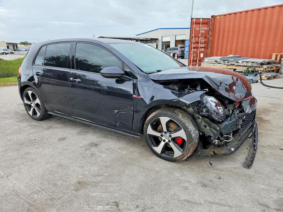 2017 VOLKSWAGEN GTI S 4