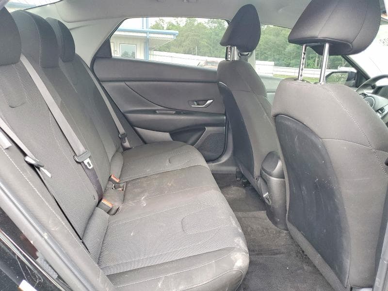 2024 HYUNDAI ELANTRA SE SE 10