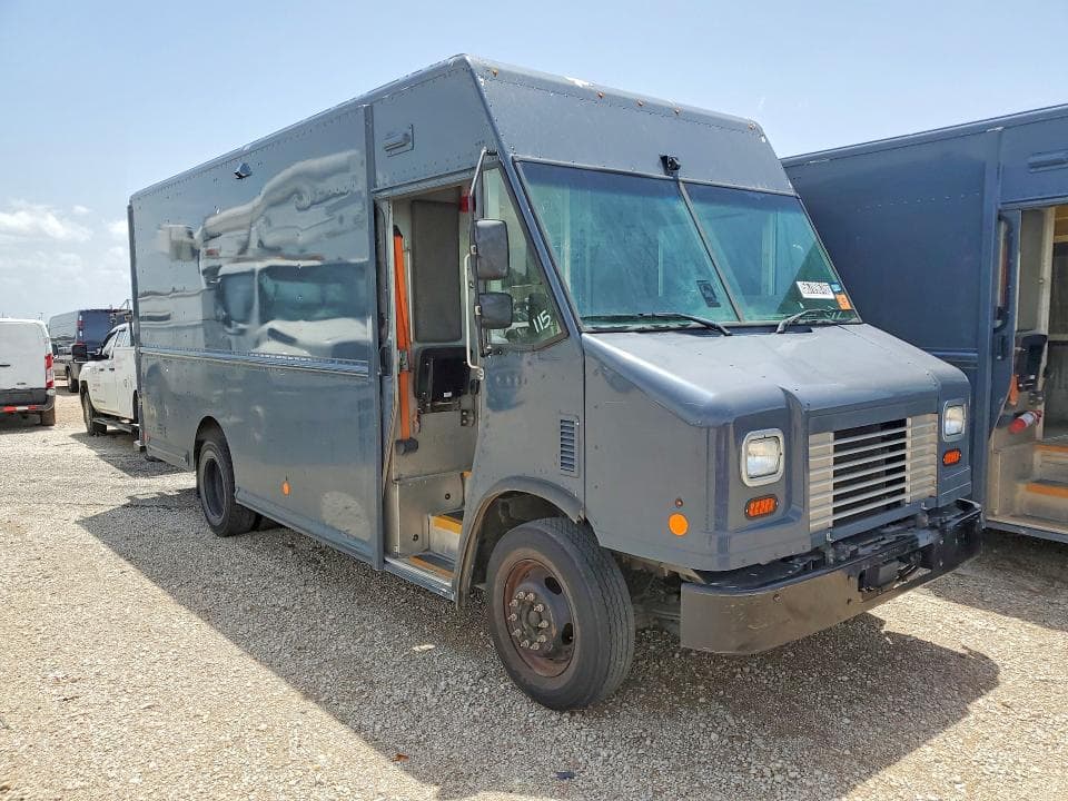 2021 FORD F59 DELIVERY TRUCK 4