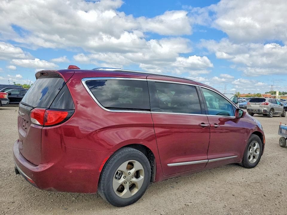 2017 CHRYSLER PACIFICA TOURING L PLUS 3