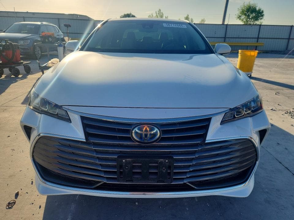 2021 TOYOTA AVALON XLE XLE 5