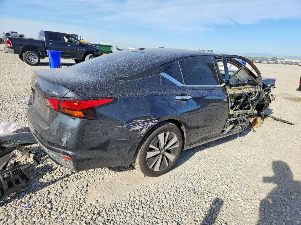 2020 NISSAN ALTIMA SL 3