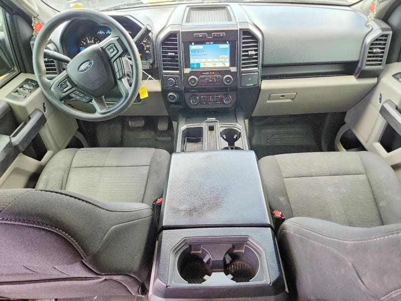 2017 FORD F150 SUPERCREW 8