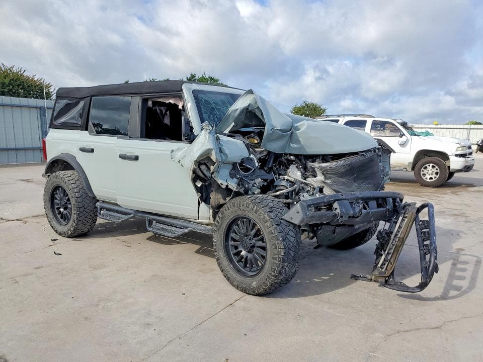 2022 FORD BRONCO BASE 4