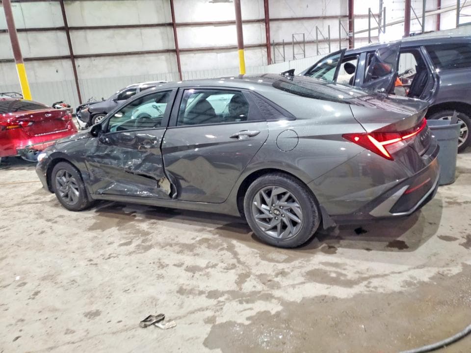 2024 HYUNDAI ELANTRA BLUE BLUE 2