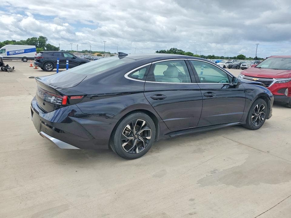 2025 HYUNDAI SONATA SEL 3