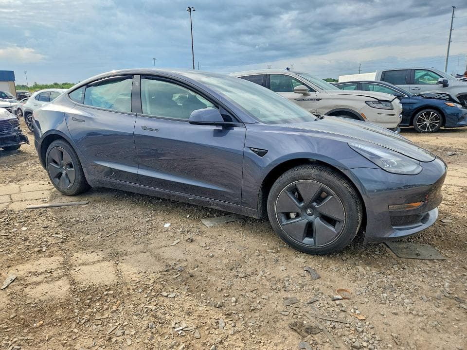 2023 TESLA MODEL 3 4