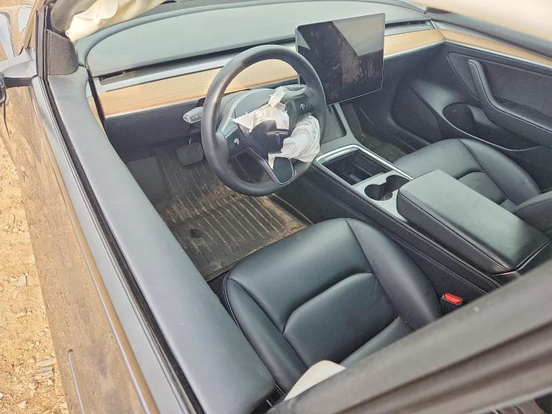 2023 TESLA MODEL 3 8