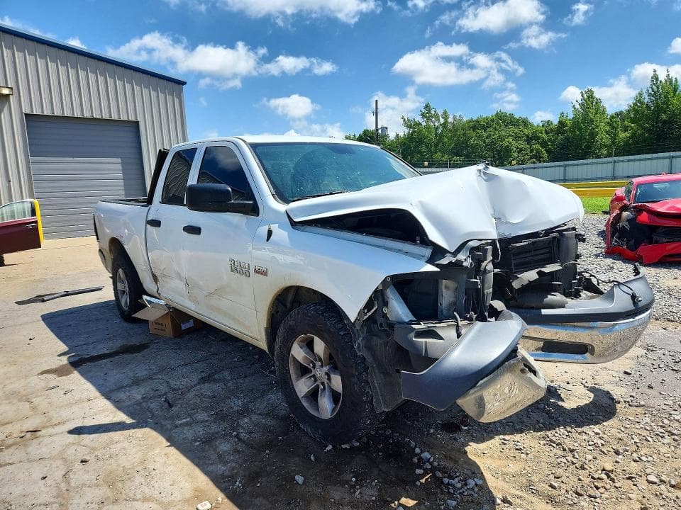 2017 RAM 1500 ST 4