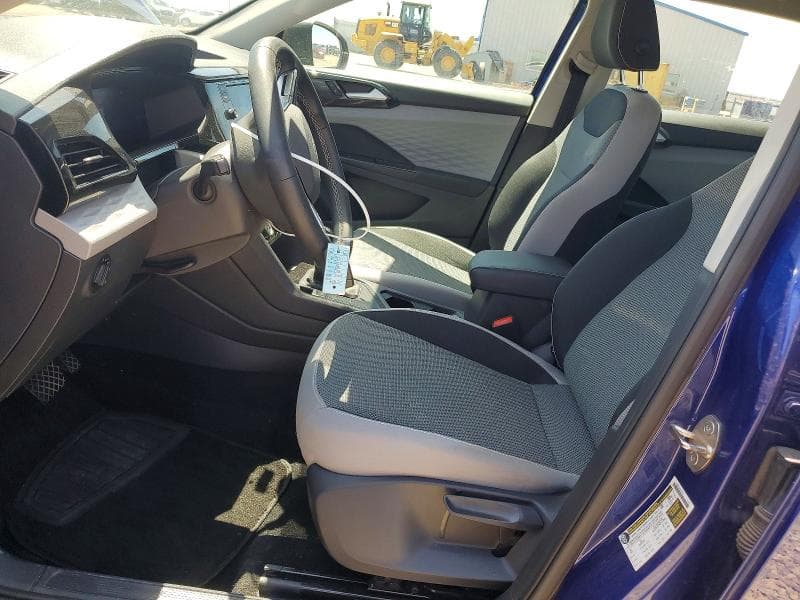 2023 VOLKSWAGEN TAOS S S 7
