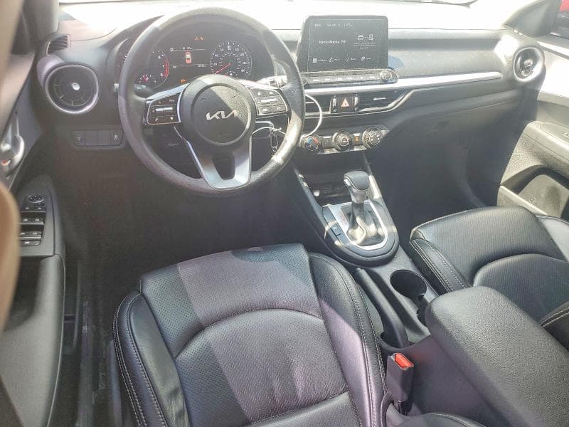 2024 KIA FORTE LXS 8