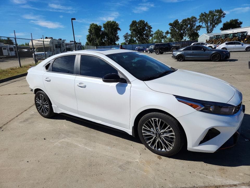 2024 KIA FORTE GT LINE 4