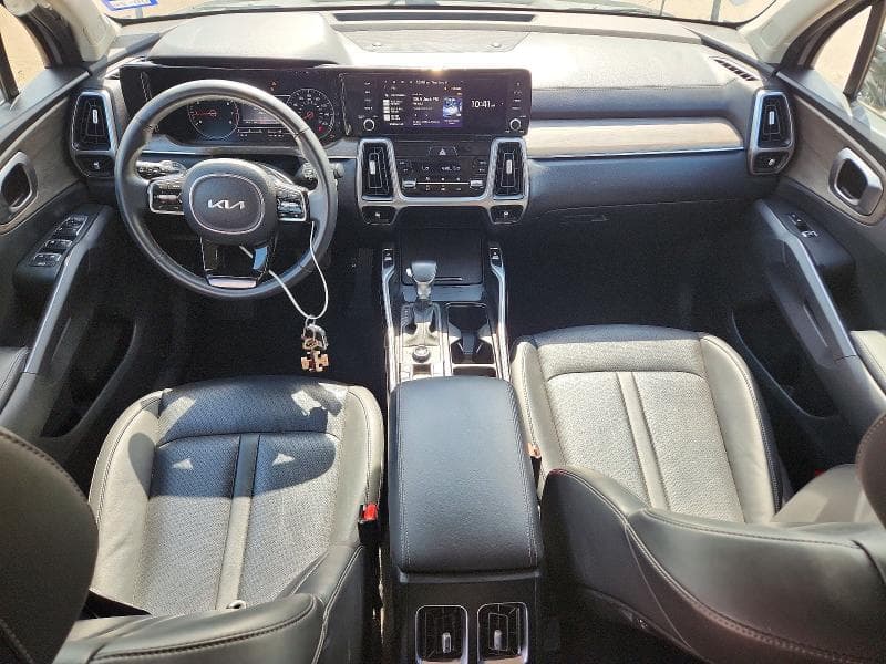2023 KIA SORENTO EX 8