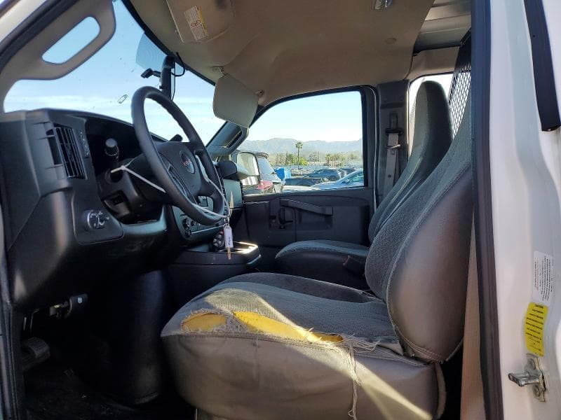 2025 GMC SAVANA G3500 CARGO G3500 PARATRANSIT 8