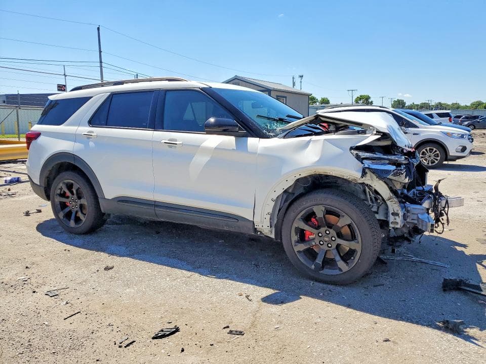 2021 FORD EXLPLORER 4