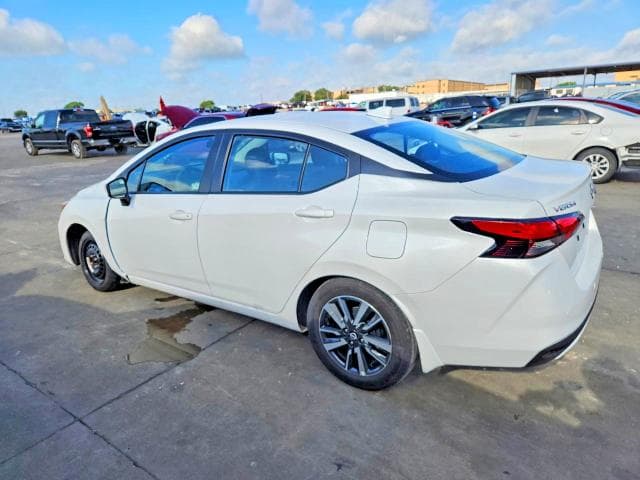 2025 NISSAN VERSA SV 2