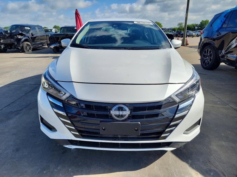 2025 NISSAN VERSA SV 5