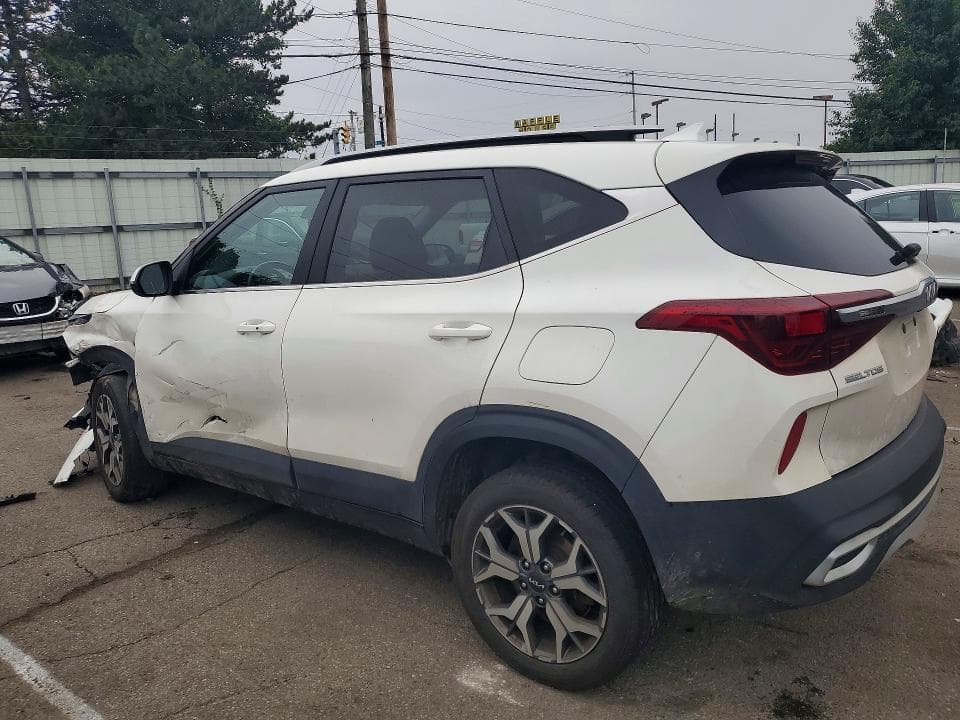 2023 KIA SELTOS EX 2