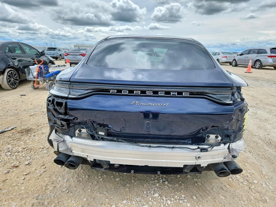 2022 PORSCHE PANAMERA BASE 6