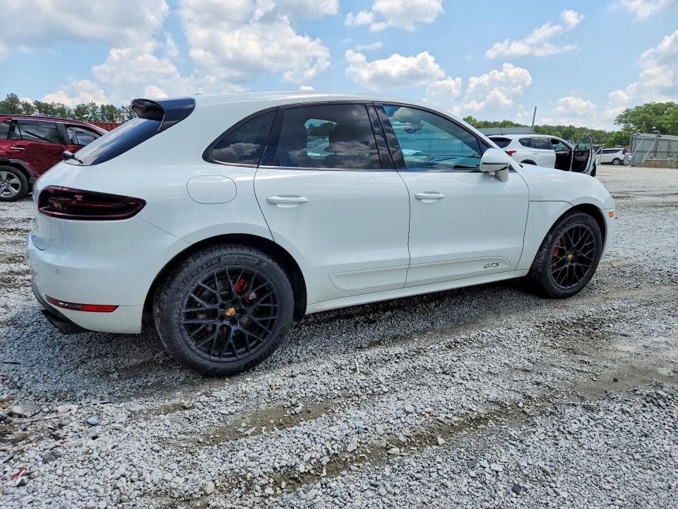 2018 PORSCHE MACAN GTS 3
