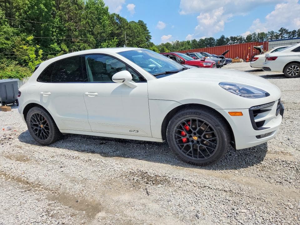 2018 PORSCHE MACAN GTS 4