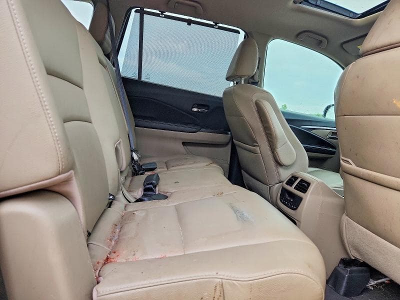 2022 HONDA PILOT SE 11