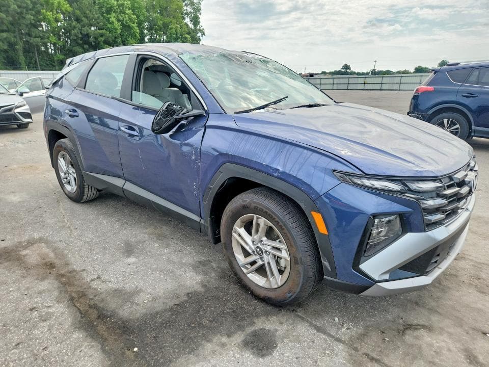 2026 HYUNDAI TUCSON SE 4