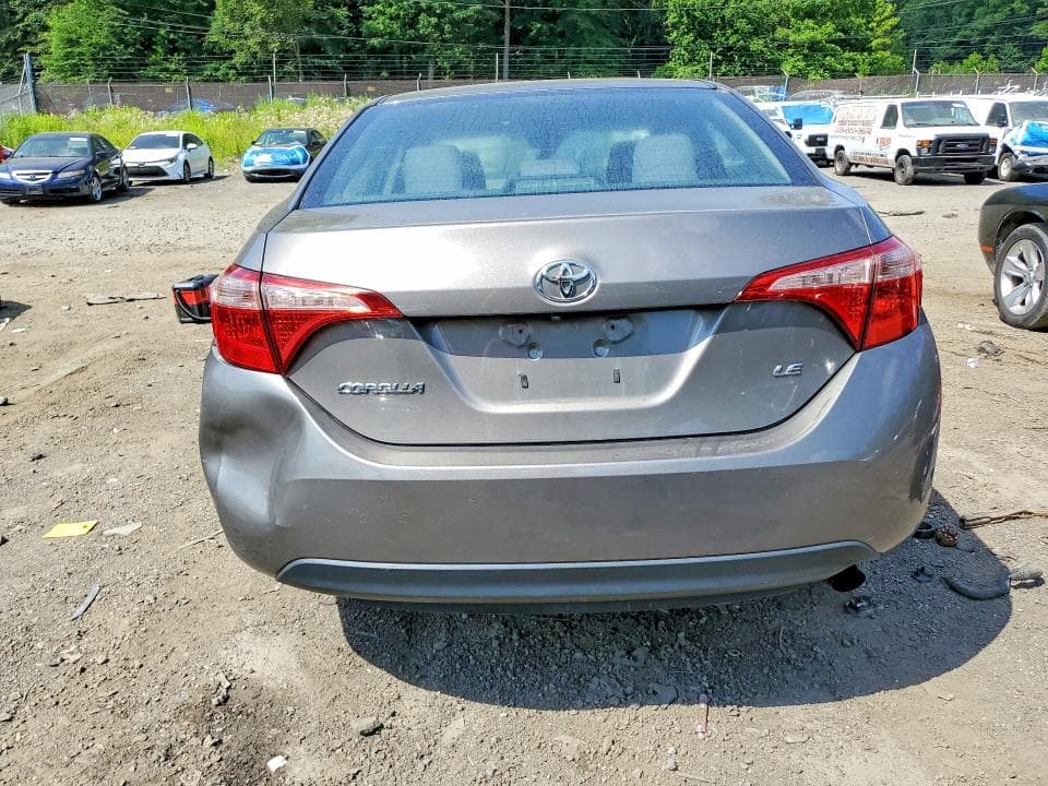2017 TOYOTA COROLLA LE 6