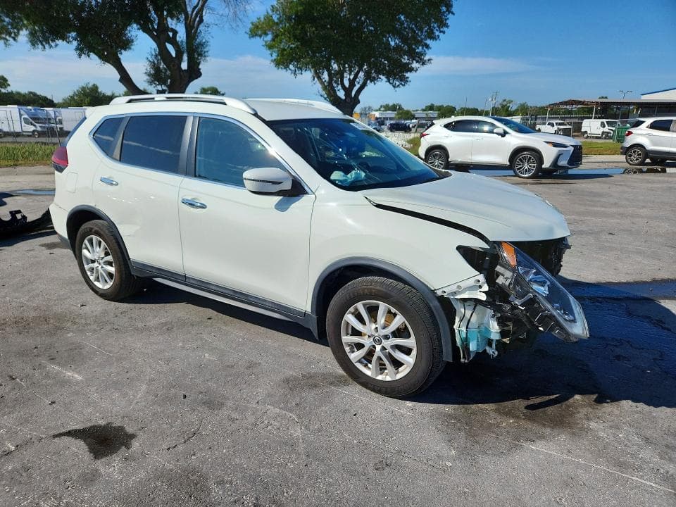 2019 NISSAN ROGUE S 4