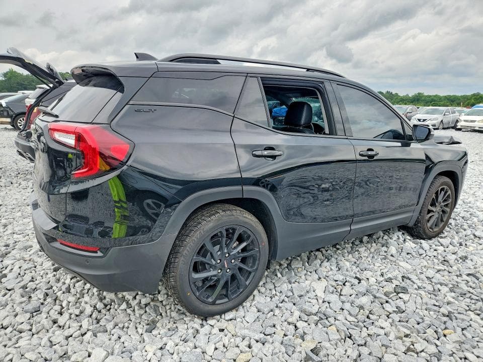 2023 GMC TERRAIN SLT 3