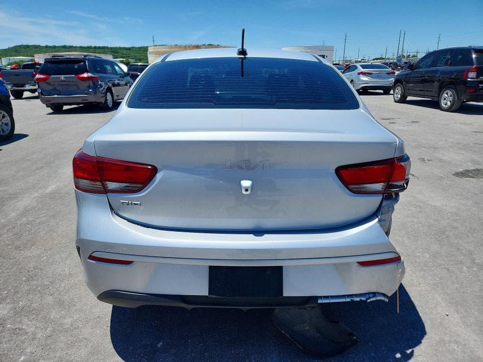 2022 KIA RIO LX 6