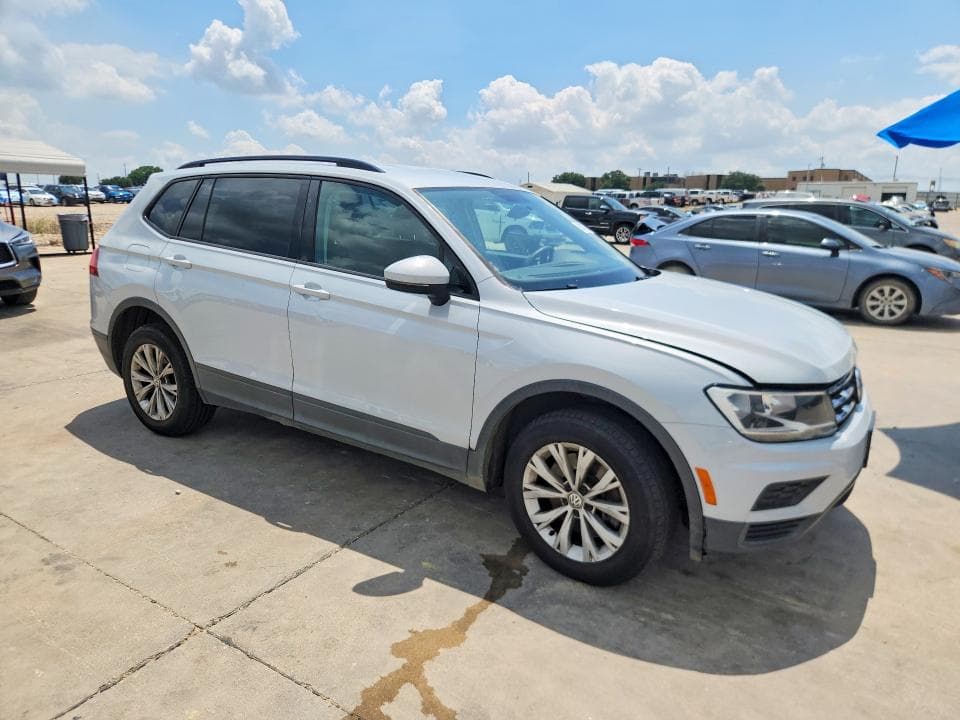 2018 VOLKSWAGEN TIGUAN S 4